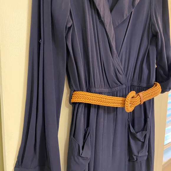 VENUS WOMENS NAVY BLUE DRESS.  SIZE LARGE. EUC. - Picture 4 of 8